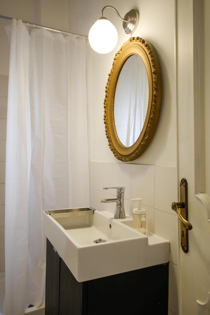 Spacious Apartment With Big Terrace At Colosseum Rom Eksteriør billede
